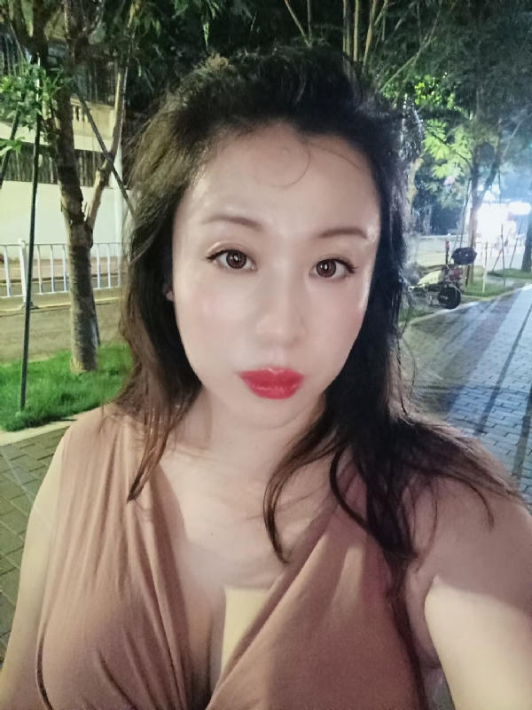 叶子青青的第一张照片--深圳红颜知己交友网