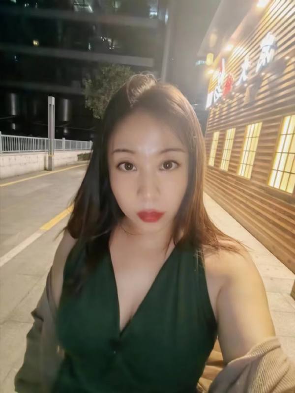 叶子青青的第三张照片--深圳红颜知己交友网