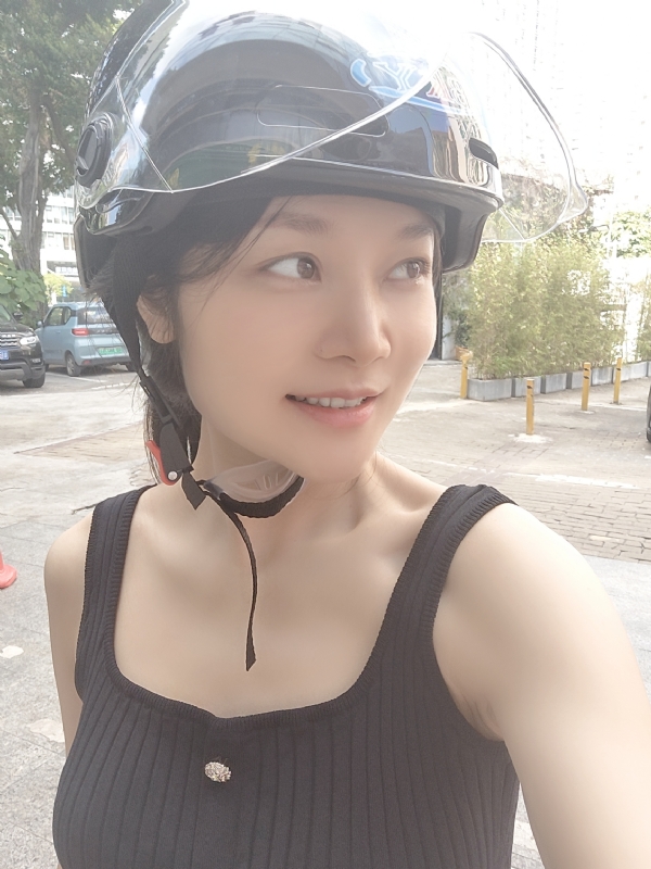 单身的第一张照片--深圳红颜知己交友网