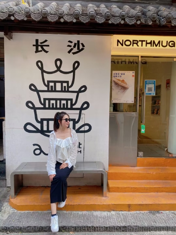 Lin的第二张照片--深圳红颜知己交友网