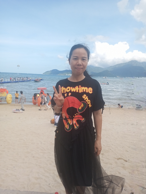 容容的第一张照片--深圳红颜知己交友网